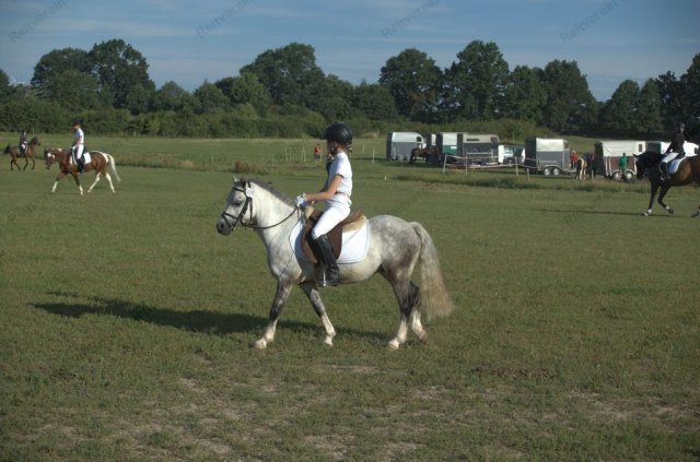 08-35-55_finja  tweety